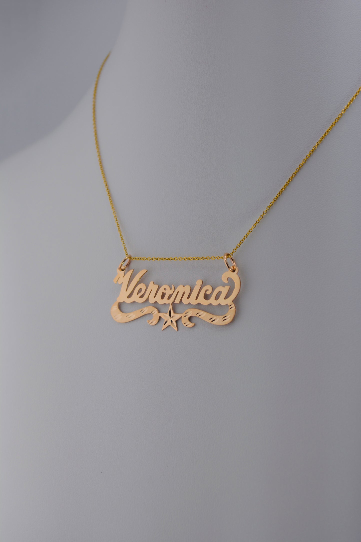 14K Star and Curves Nameplate Pendant | Stone and Diamond Cut